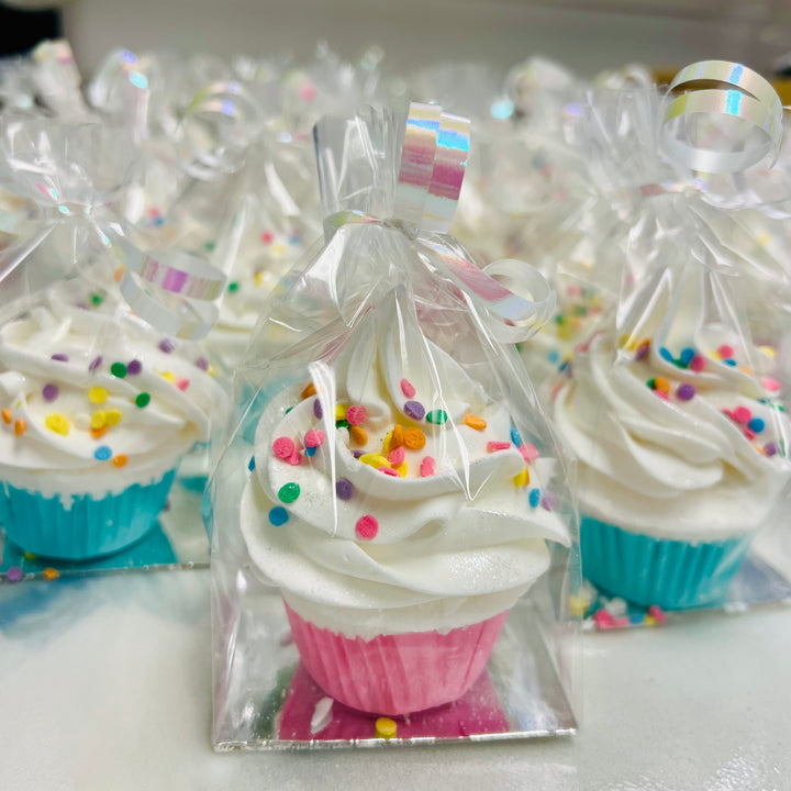 Happy Birthday Cupcake | Foaming Tub Cake Em'z Blendz Soap Co.