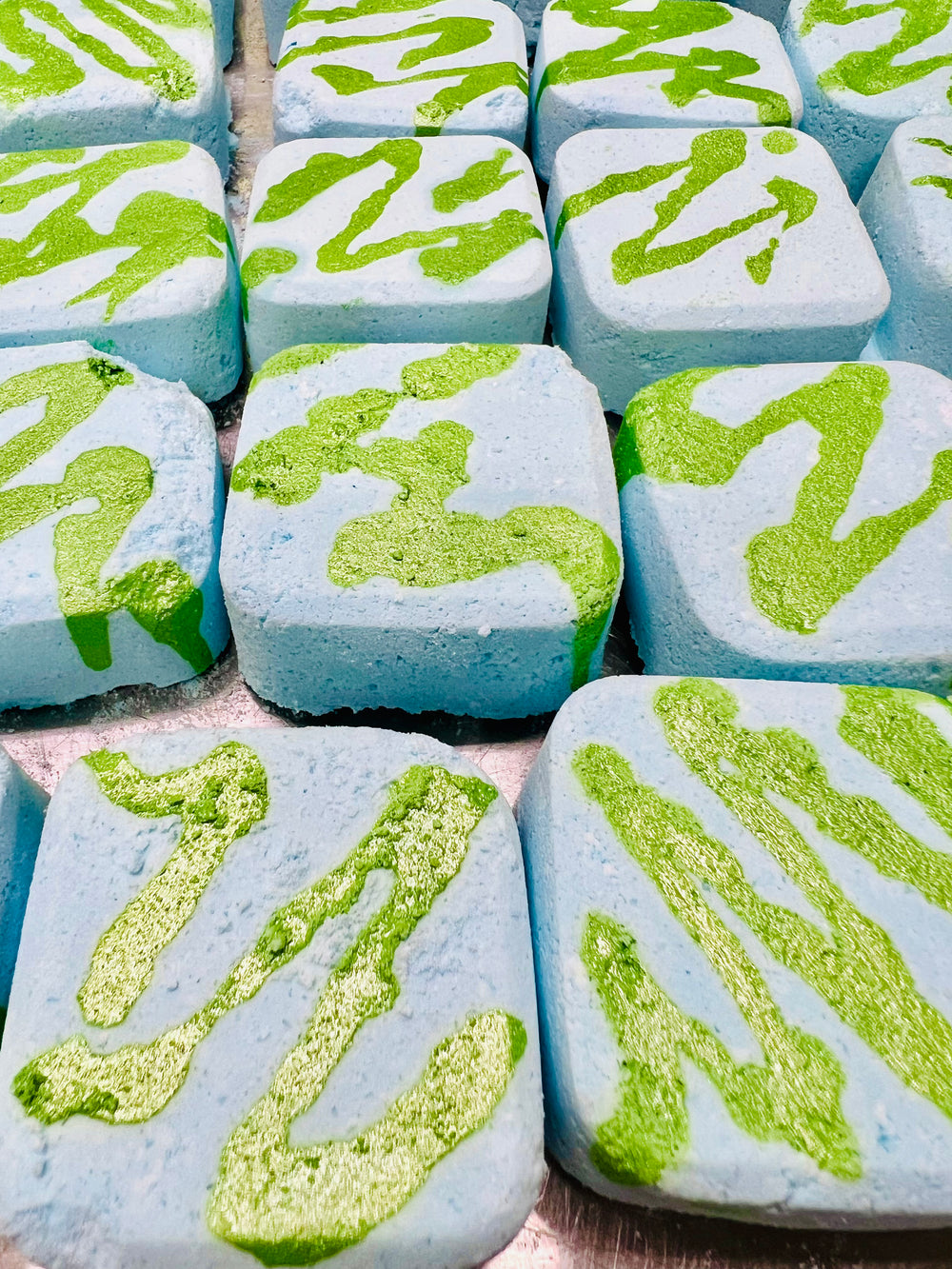 Foaming Shower Bomb | Aromatherapy & Body Wash Em'z Blendz Soap Co.