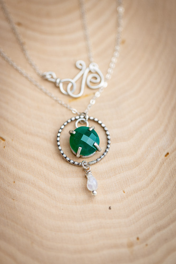 Heart Chakra Necklace | Handcrafted Green Onyx & Rainbow Moonstone Em'z Blendz Soap Co.