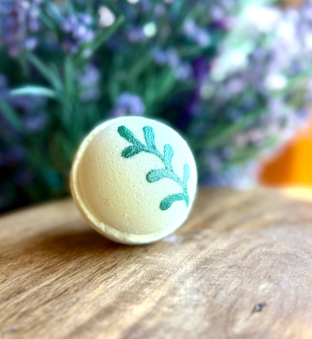 Piña Colada | Foaming Tub Truffle Em'z Blendz Soap Co.