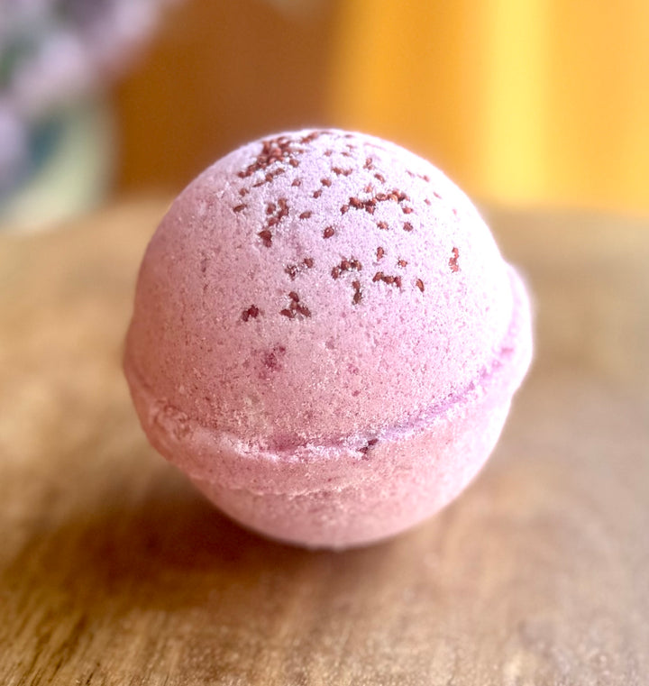 Cranberry Spice & Beetroot Tub Truffle Em'z Blendz Soap Co.