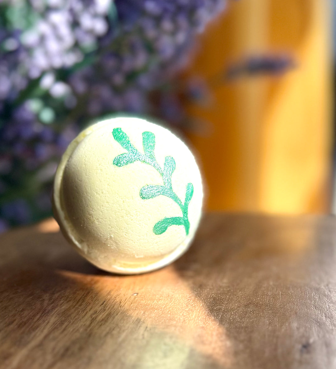 Piña Colada | Foaming Tub Truffle Em'z Blendz Soap Co.