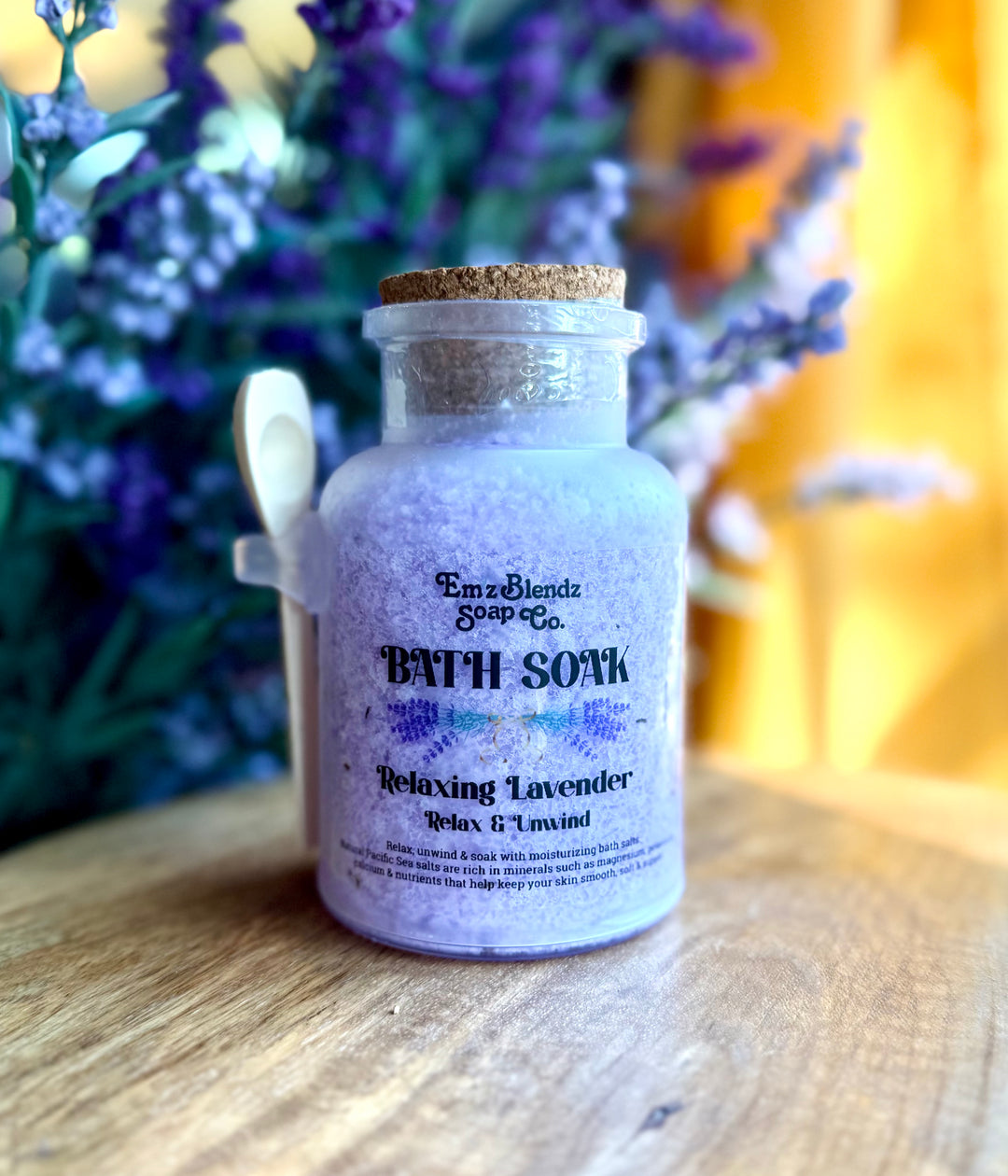 Relaxing Lavender | Moisturizing Bath Soak | Bath Salts Em'z Blendz Soap Co.